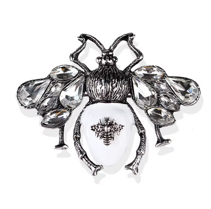 Bee Brooch / Pin